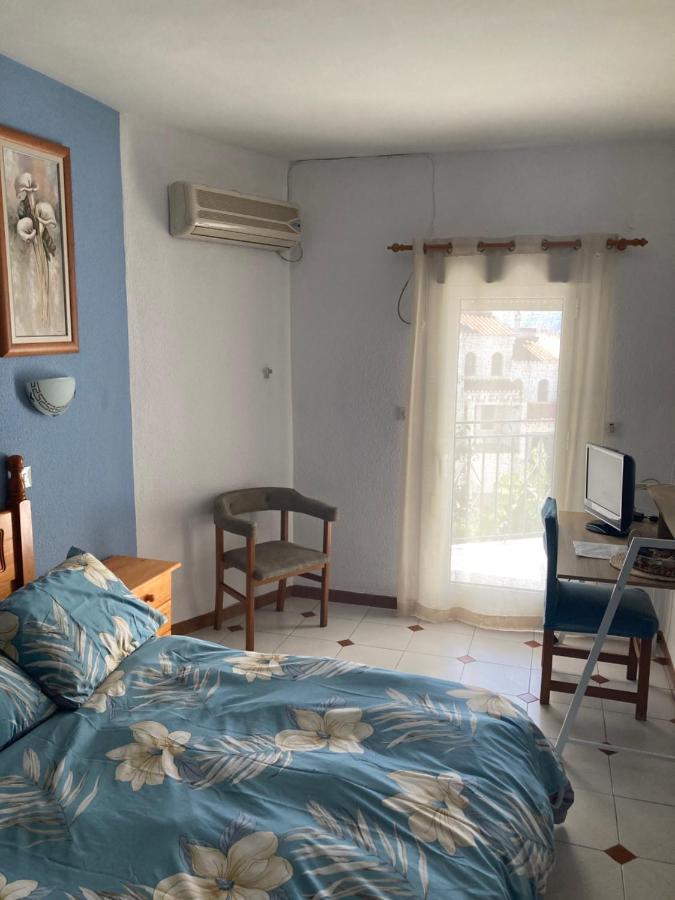 Hostal Ruta Del Sur Уэскар Экстерьер фото