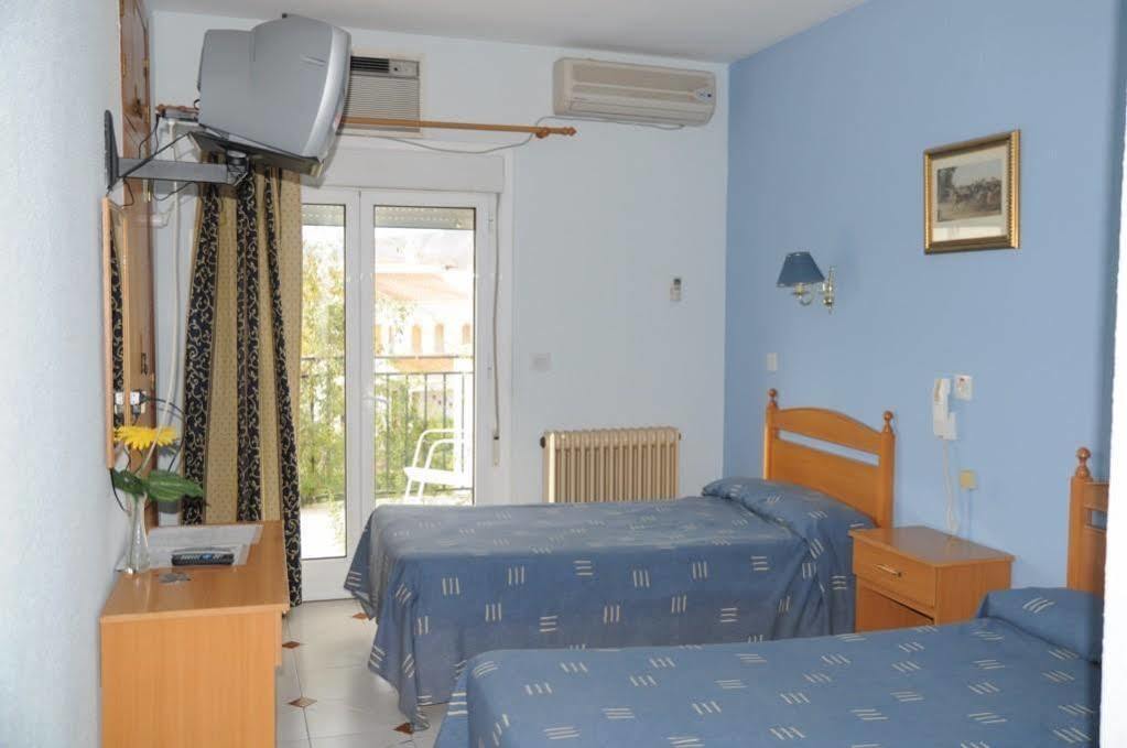 Hostal Ruta Del Sur Уэскар Экстерьер фото